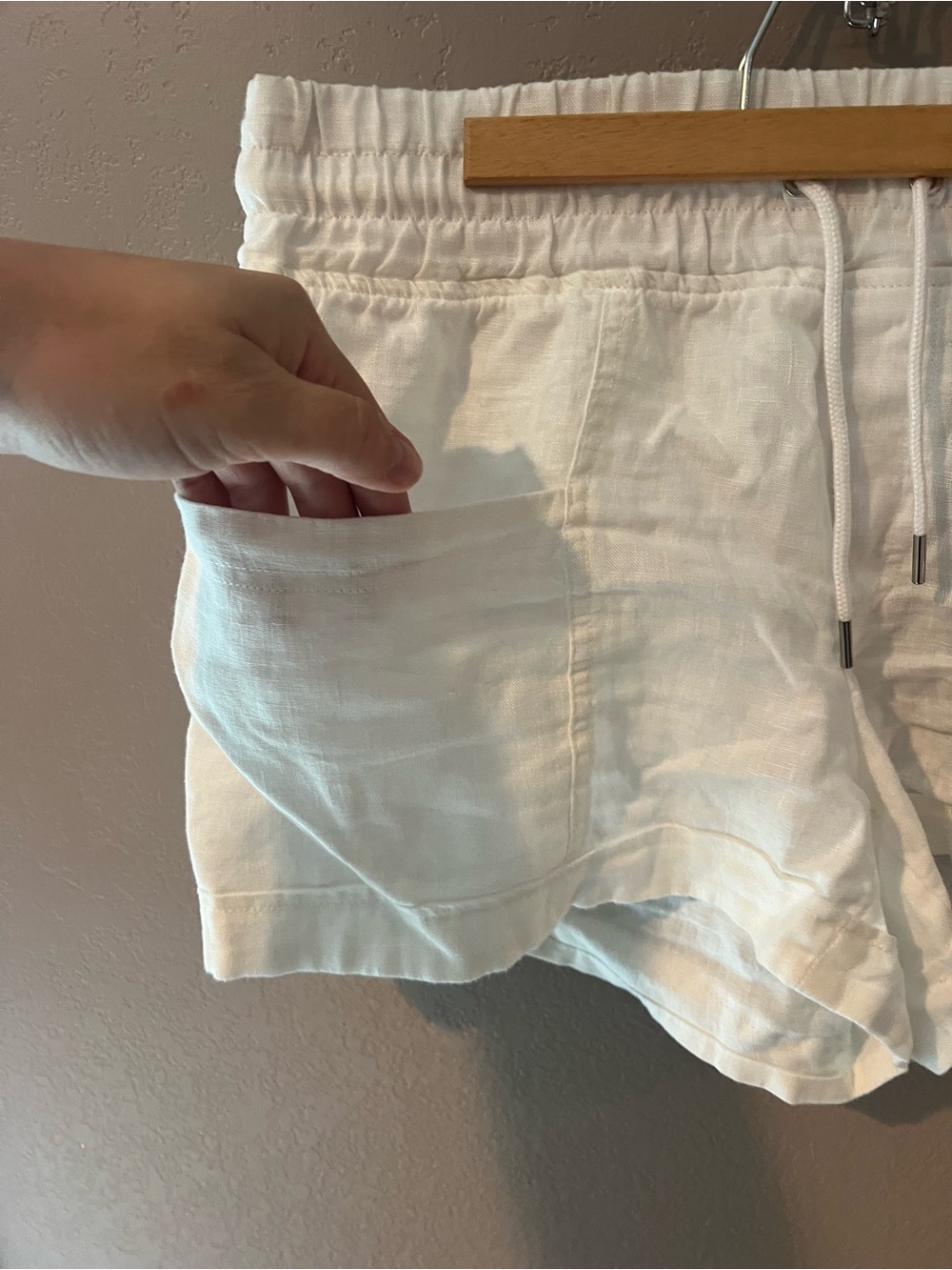 Athleta Linen Shorts - Picture 3 of 8
